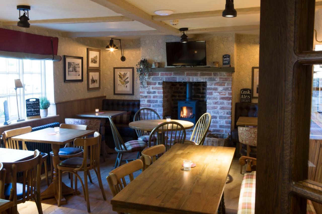 Red Lion Inn Little Budworth Ngoại thất bức ảnh
